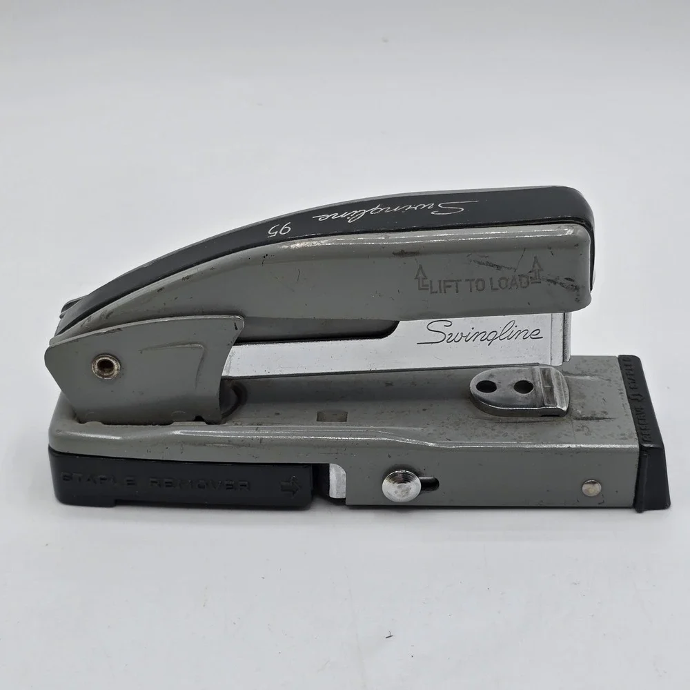 Vtg Swingline 95 Stapler Attached Staple Remover Compartment‎ Tested